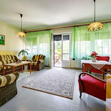 別荘 Holiday Mango By Interhome