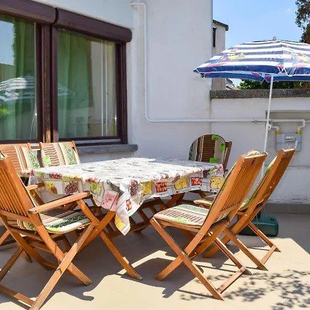 別荘 Holiday Mango By Interhome